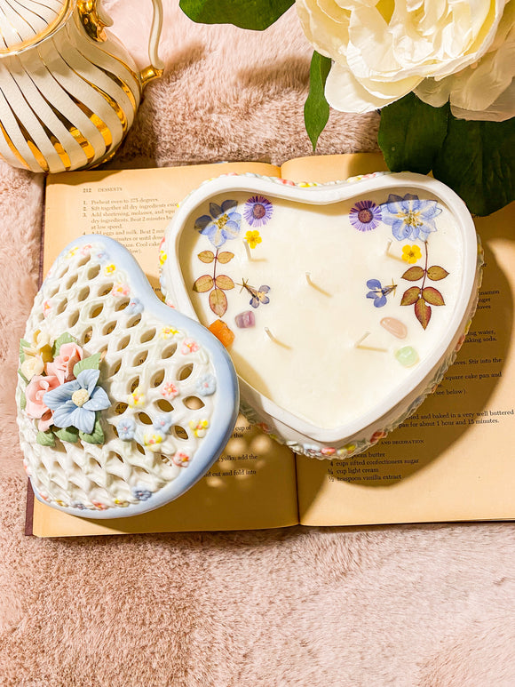 Ceramic Easter Heart Box